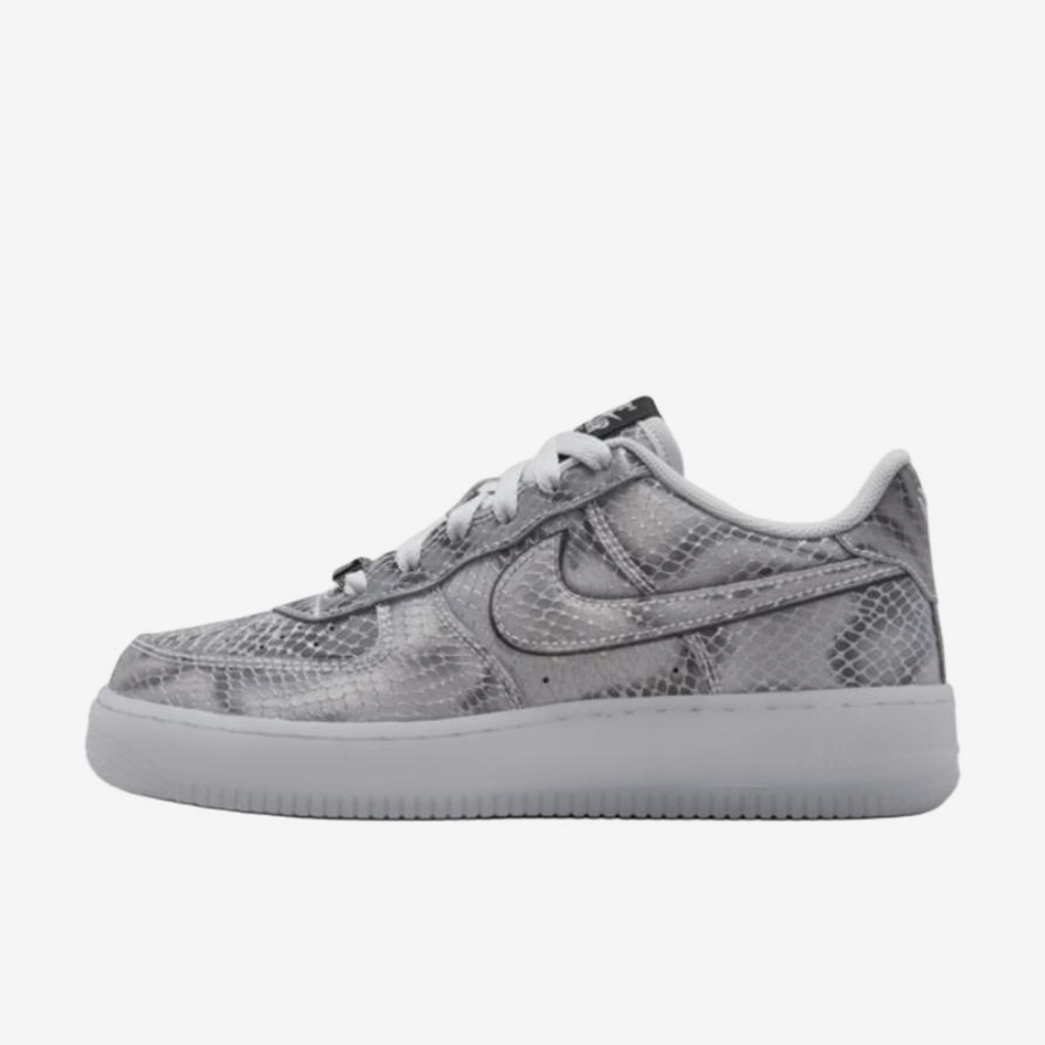 ナイキ純正エアフォース1 GS 女性用・子供用ファッショナブ - Nike Shoes Air Force 1 のレビューと価格